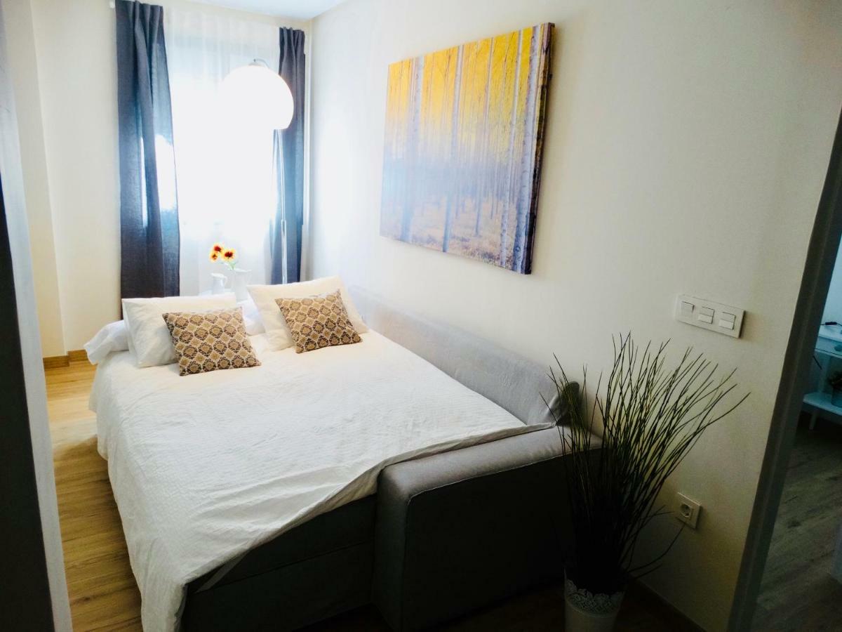 Apartamento El Barranco Seville Luaran gambar